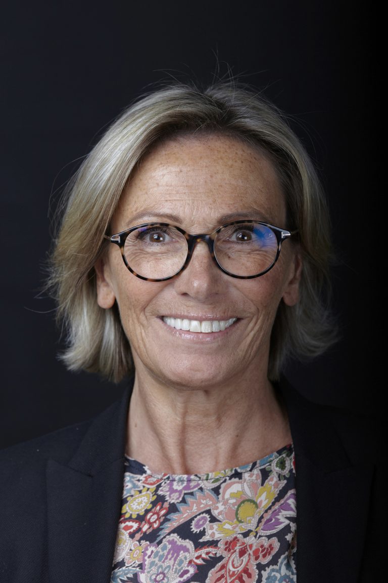 Annelies Haezendonck - Commercial Director - kleur